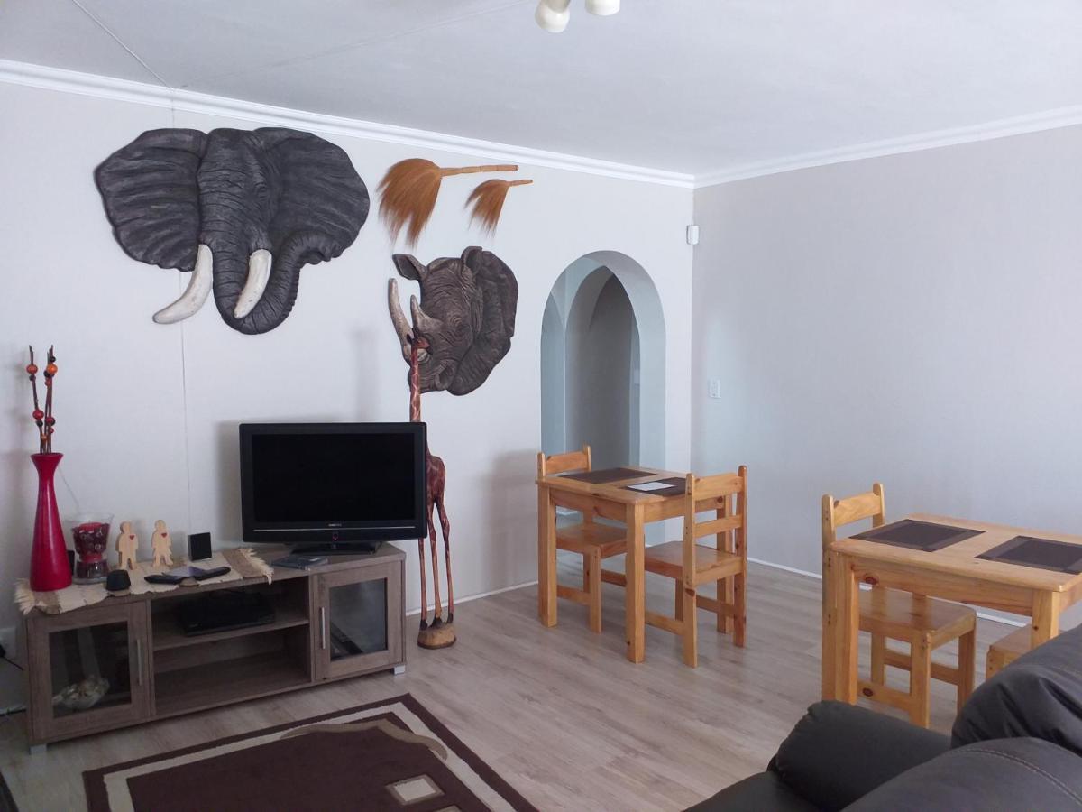 Kasteel B&B Plettenberg Bay Eksteriør billede